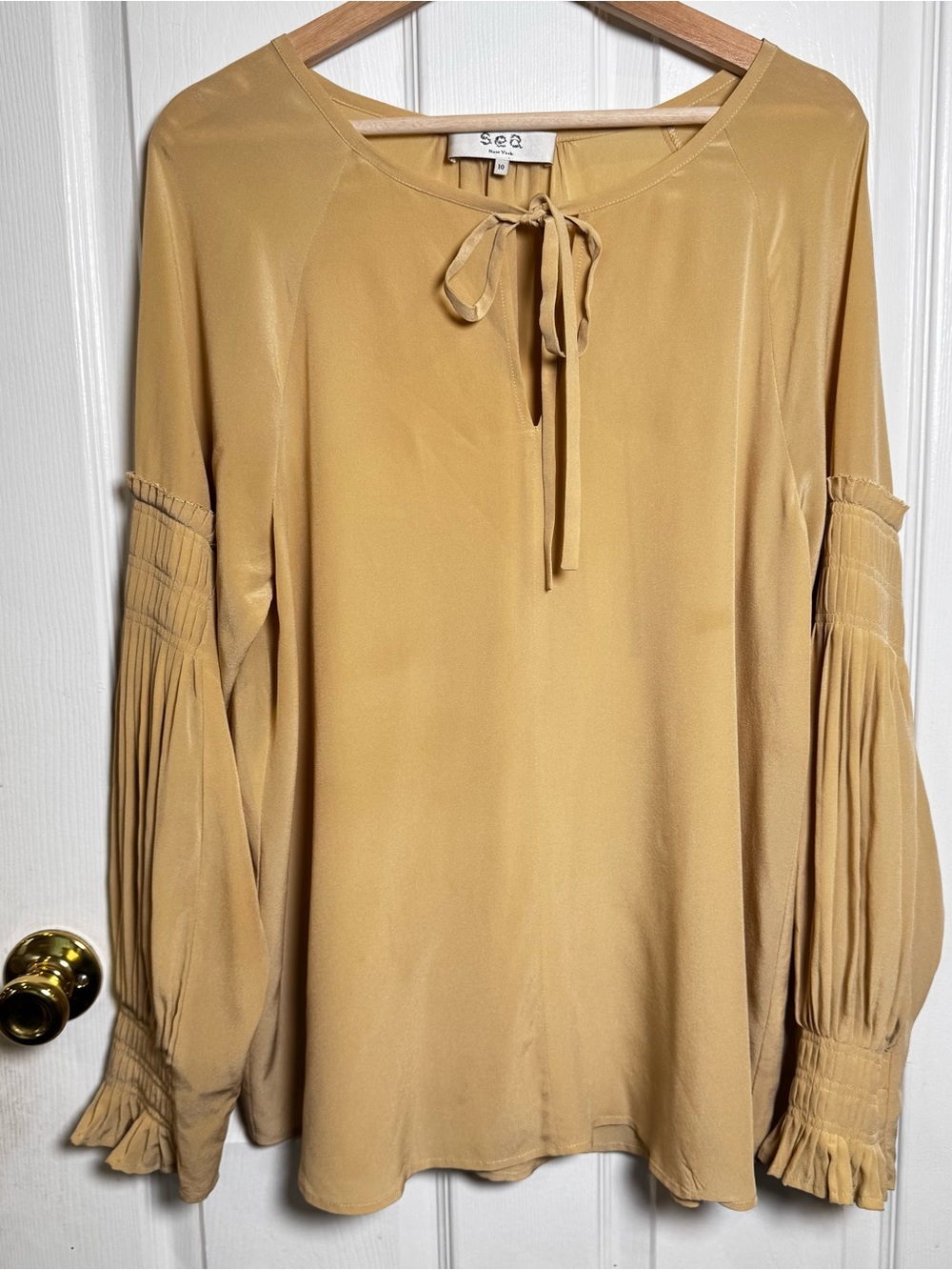 Sea New York Suki Silk Blouse 10 Smocked Sleeve Romantic Boho Camel Top